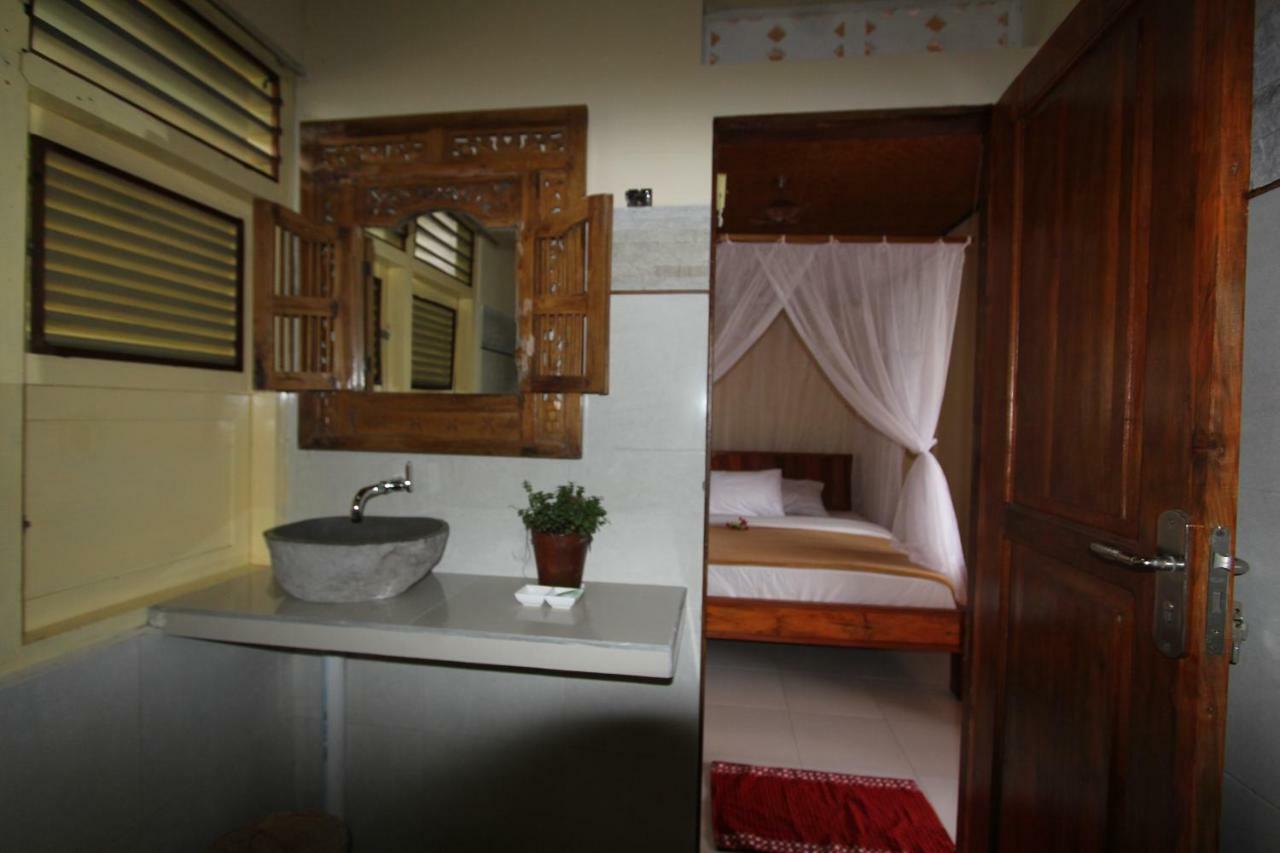 Kubu Shanti Sanda Munduk  Exterior photo